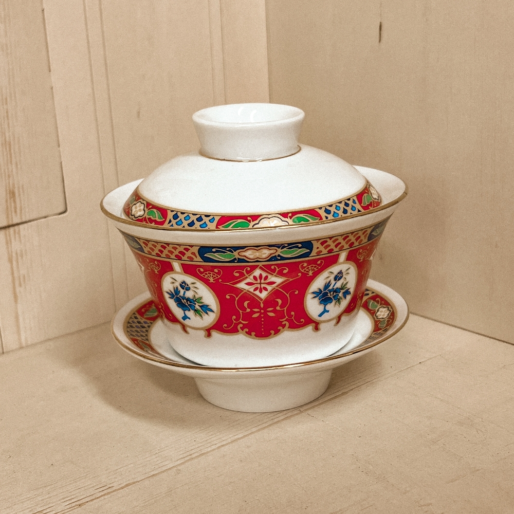Vintage Jingdezhen Mun Shou porcelain gaiwan with lid and saucer. Tea Set